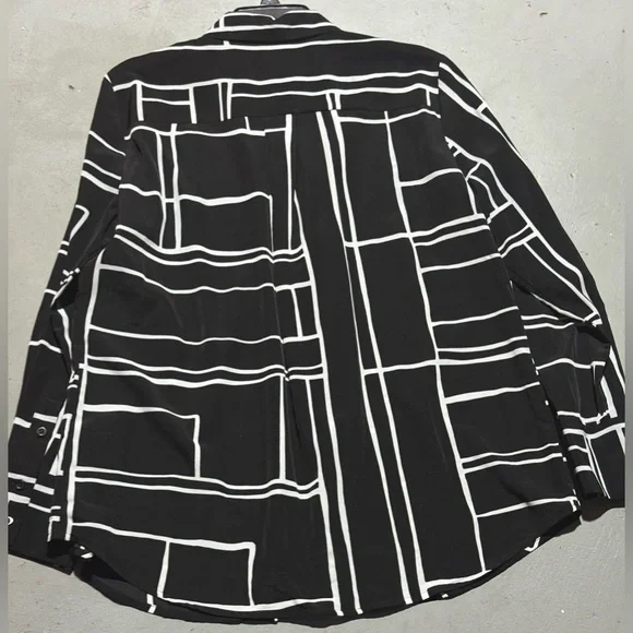 Nine West Black and White Geometric Button Down Shirt - Picture 3 of 5